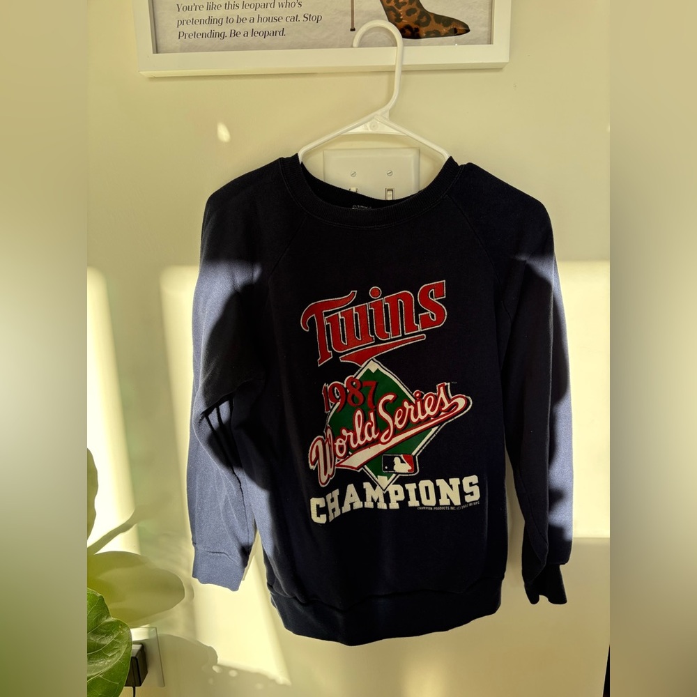 Women’s Minnesota Twins Crewneck